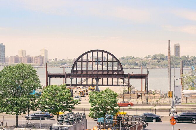 High Line Self Guided Tour Explore NYC's Elevated Park - The Journey Begins: An Overview of the Self-Guided Experience