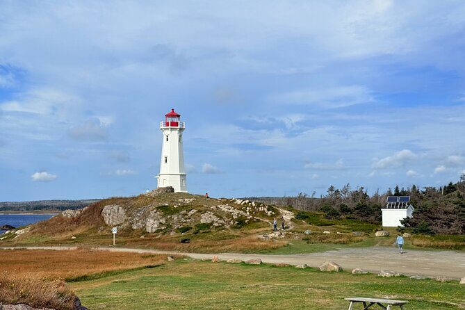 Highland Tours: Louisbourg Fortress and Lighthouse Tour - Authentic Visitor Insights