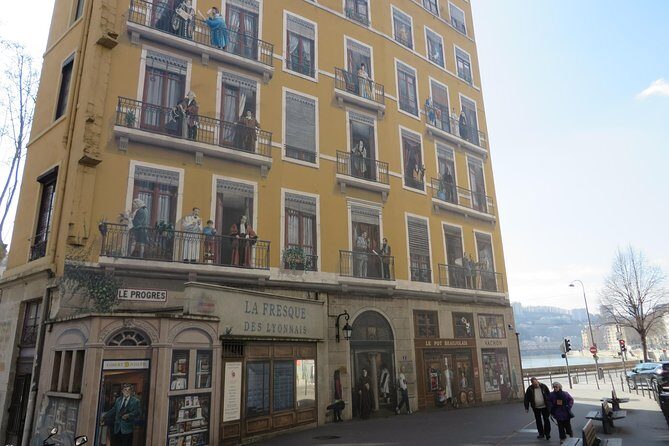Highlights and Hidden Gems of Lyon Guided Walking Tour (English) - What Travelers Say: Authentic Insights