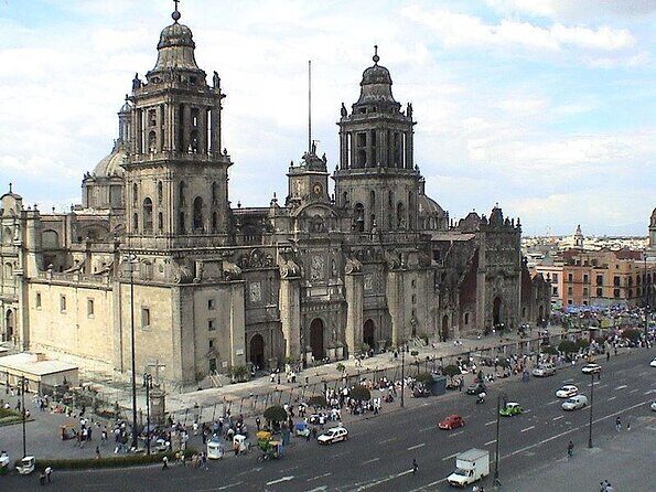 Highlights & Hidden Gems With Locals: Best of Mexico City Private Tour - Key Points