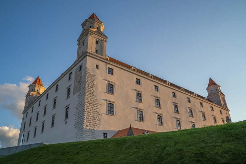Highlights of Bratislava - Old Town with Castle private tour - Key Points