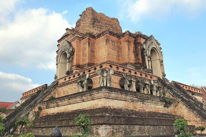 Highlights of Chiangmai in a day with a Guide (Private Tour) - Who Is This Tour Best For?
