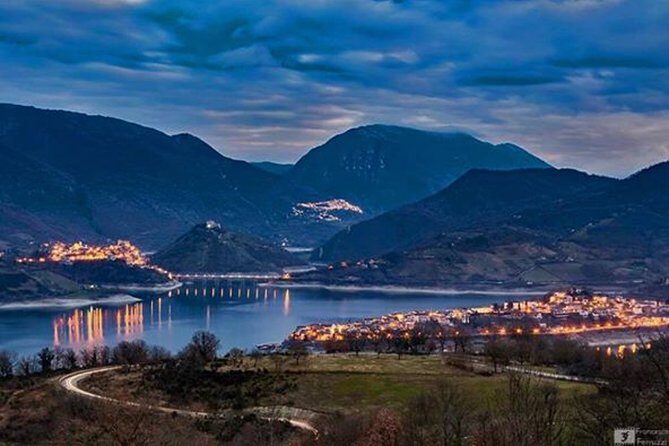 Hike Lake Castle and Good Food! - Who Will Appreciate This Tour?