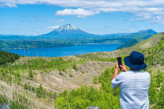 Hike Mt. Usu and visit Lake Toya Day Tour - The Experience: What Makes This Tour Special
