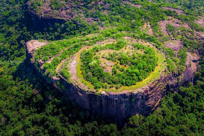 Hike to Danigala Circular Rock from Polonnaruwa - Key Points