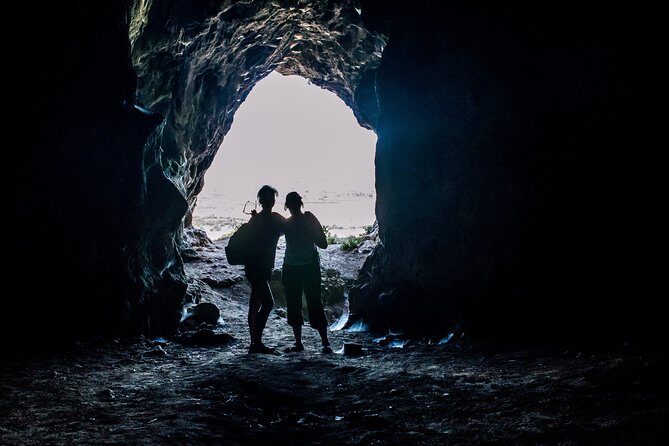 Hiking around Navarino Bay - The Experience and the Reviews