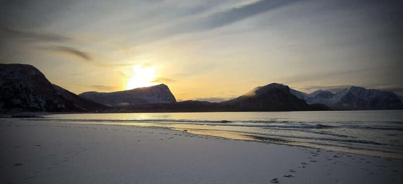 "Hiking in the Lofoten Islands Guided in French" - Key Points