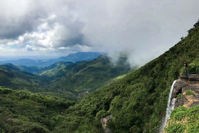 Hiking to Kota Ganga Waterfall from Kandy - A Deep Dive Into the Experience