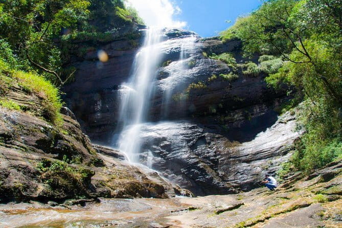Hiking to Kota Ganga Waterfall from Kandy - The Lunch and Refreshments