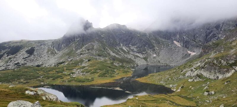 Hiking to the scenic Seven Rila lakes with Waterfall and SPA - Key Points