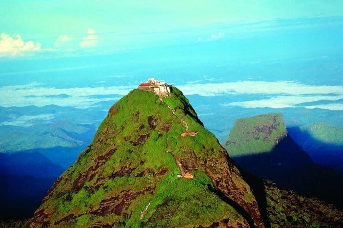 Hikking/Trekking to Adam's peak and Wilderness sanctuary. - Key Points