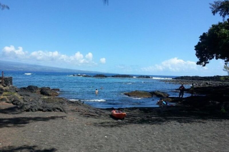 Hilo : Big Island Volcanoes National Park Adventure Tour - Richardson Beach and Black Sand Sights