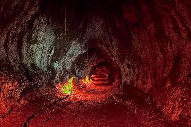 Hilo Excursion Volcanoes Akaka Falls And Black Sand Beach - Who Should Consider This Tour?