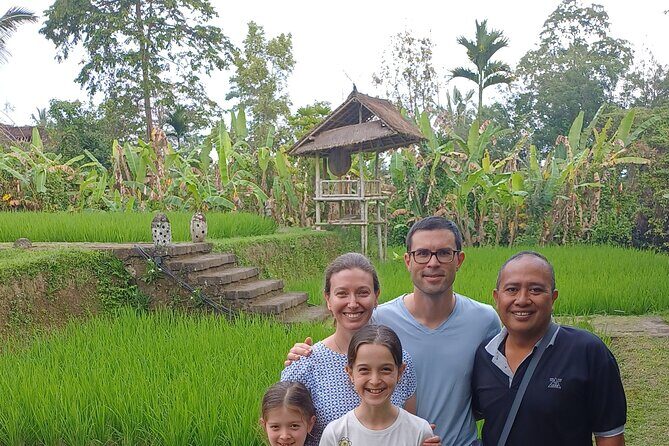 Hire Car with Driver in Bali - FAQs