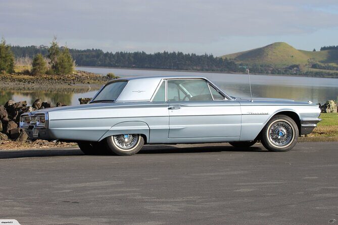 Hire classic cars and motorcycle trikes for weddings - Booking and Practical Tips