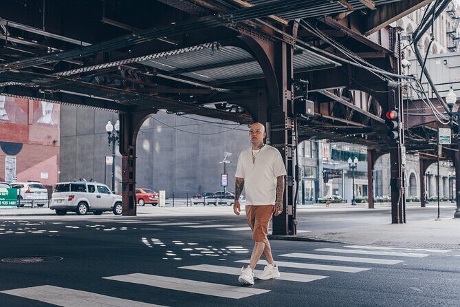 Hire Photographer, Professional Photo Shoot - Toronto - Authentic Photos in Toronto: An In-Depth Look at the Private Photography Experience