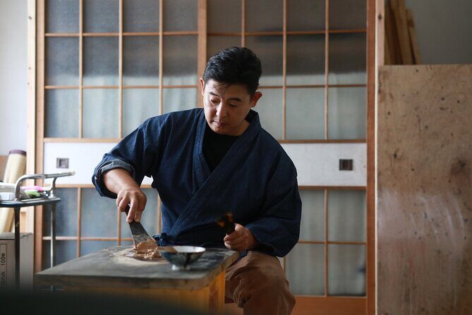 Hiroshima: Traditional lacquer art & studio tours(gift included) - Key Points