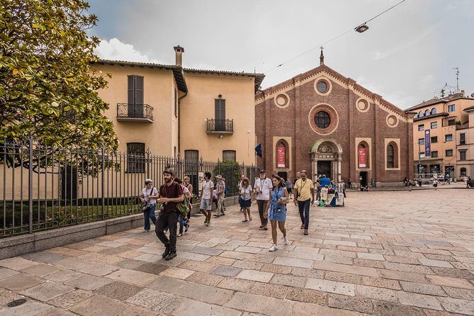 Historic Milan Tour with Skip-the-Line Last Supper Ticket - Key Points