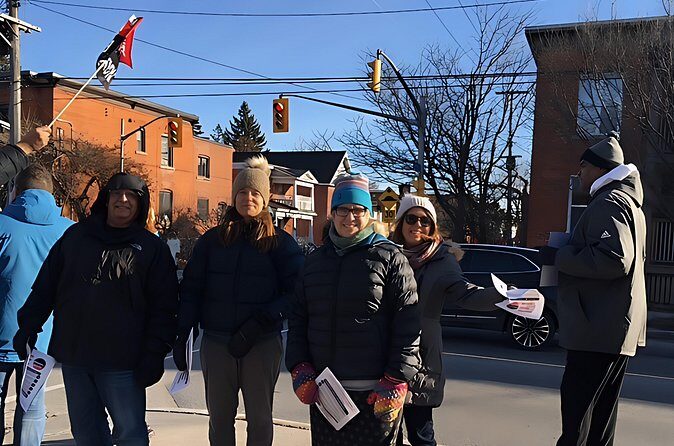 Historic Walk and Traditional French Canadian Feast - Is This Tour Worth It?