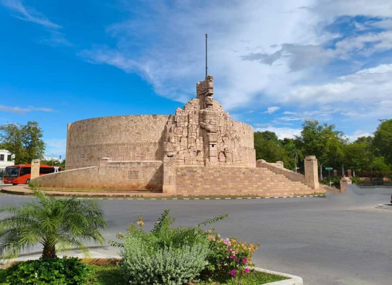 Historical and Cultural Tour on Paseo de Montejo - What to Expect on the Tour