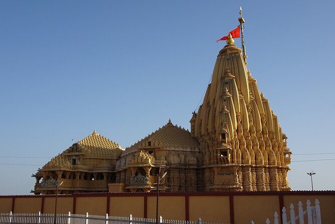 Historical and Spiritual Sojourn: Rajkot to Somnath Tour - The Religious Marvel: Somnath Temple