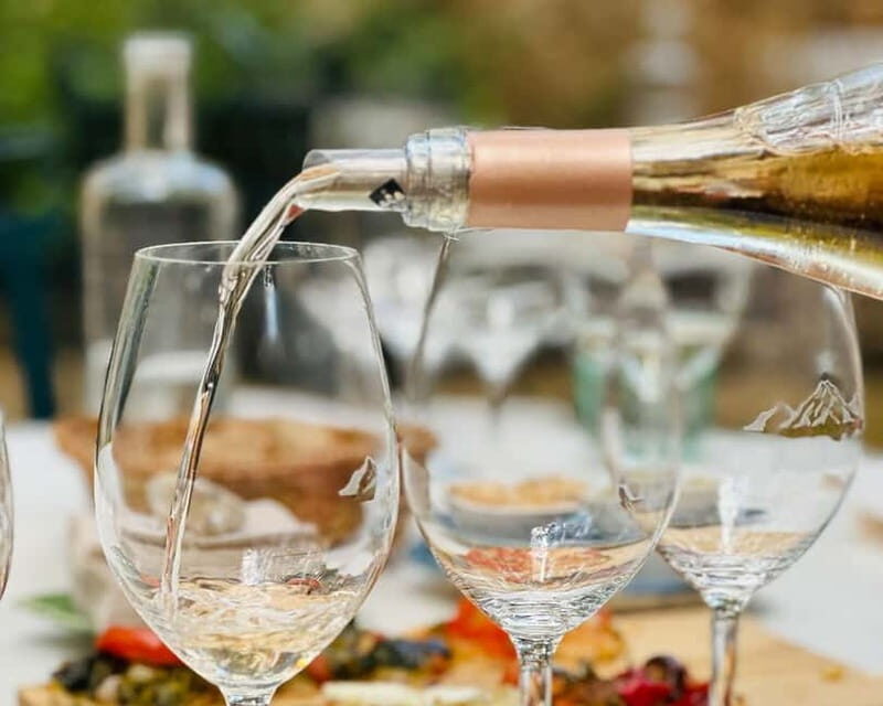 HISTORICAL BODEGA TOUR AND WINE TASTING - FAQs