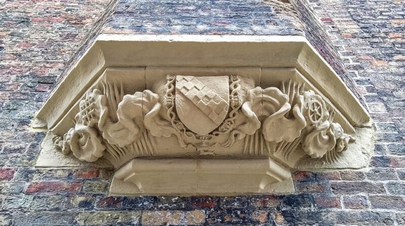 Historical Bruges: Jerusalem Chapel and Univ. of Commerce - An In-Depth Look at the Tour Experience