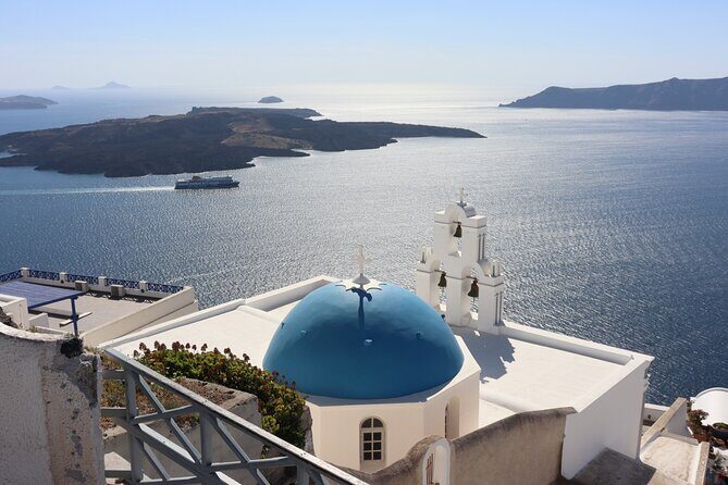 Historical & Cultural Walking Tour in Fira Town - Key Points