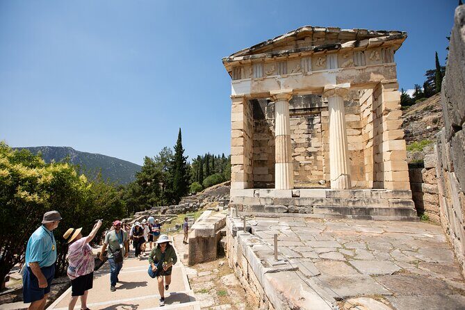 Historical Delphi One Day Tour with Arachova Stop & Expert Guide - Who Is This Tour Best For?