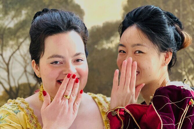 Historical Journey and Dress up Experience in Venetian Carnival - FAQ