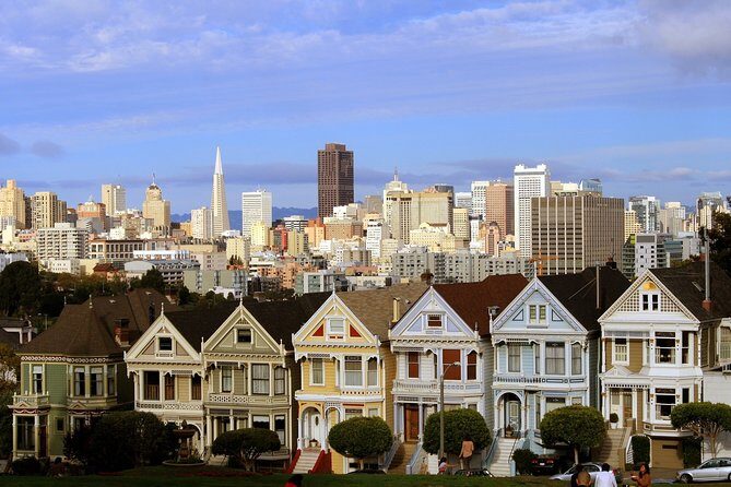 Historical tour in San Francisco - Behind the Scenes at the Cable Car Museum