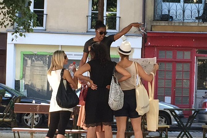 Historical treasure hunt in the city of Versailles - Authentic Experiences and Reviewer Insights