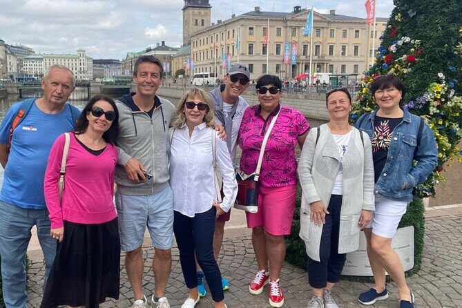 Historical Walking Tour in Restaurant and Bars in Central City - Key Points