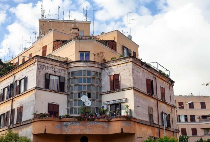 History, Curiosities, and Secrets of Rome's Garbatella District by Night - Key Points