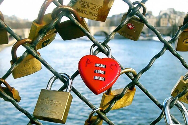 History of Paris City Center w/ Notre Dame Semi-Private 12pp - Who This Tour Is Best For