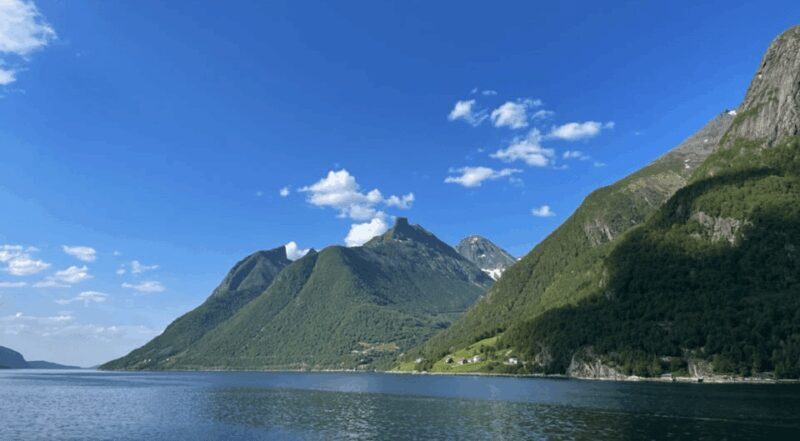 Hjørundfjord Fjord Cruise Afternoon Øye-Ålesund one way - The Sum Up