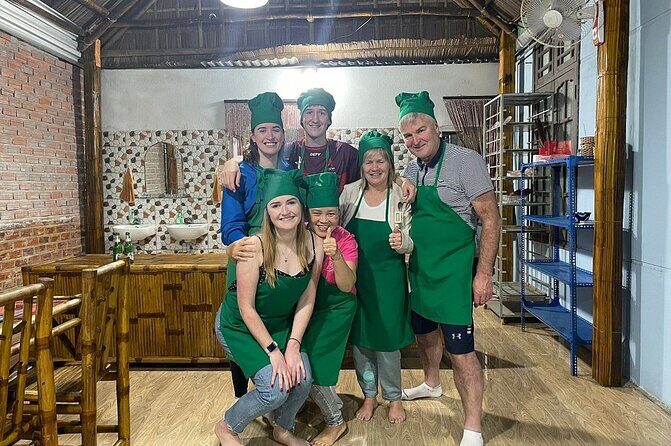 Ho Chi Minh City Cooking Class in Local's Home - Experience Overview: What to Expect