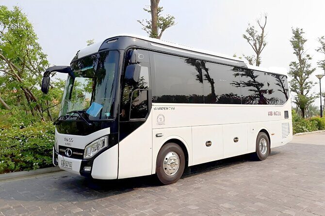 Ho Chi Minh City Private Car with Driver 4 - 8 hours - The Experience of a Ho Chi Minh City Private Car with Driver