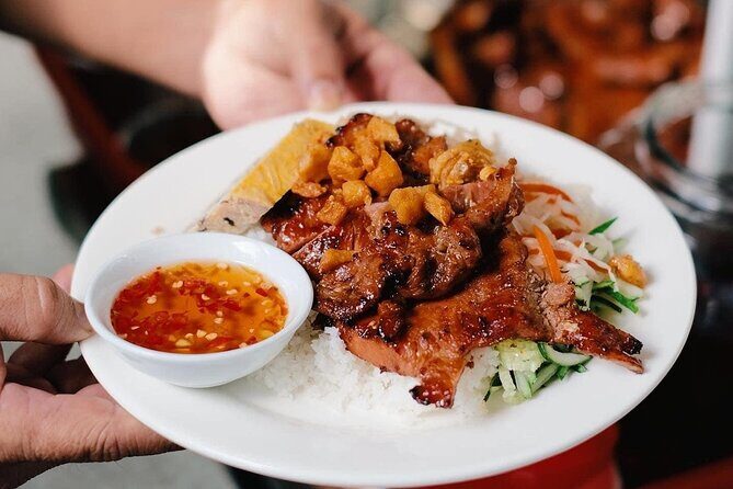 Ho Chi Minh City Signature Local Street Food by scooter Tour - Guides and Safety