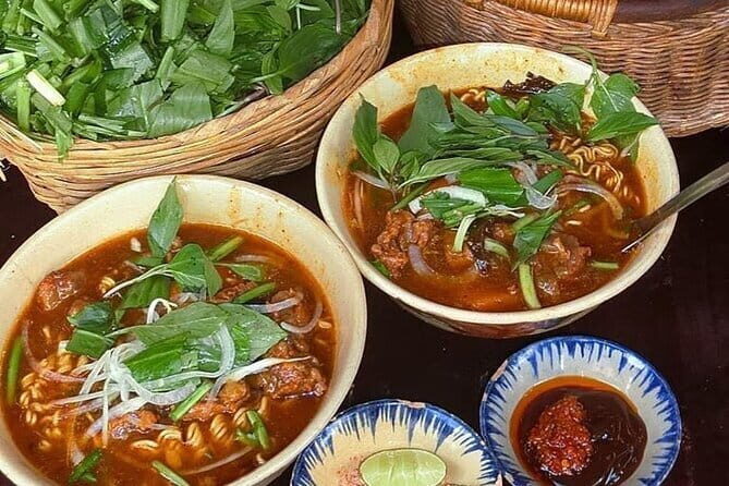 Ho Chi Minh City Street Food Cycling Private Tour By Bicycle - The Ride and Food Experience