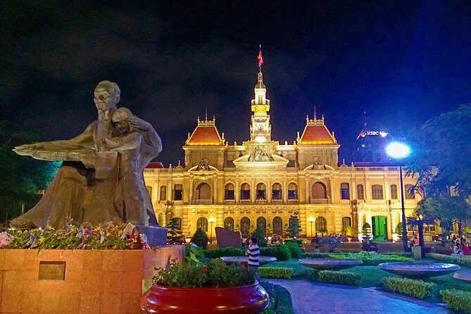 Ho Chi Minh Nightlife by scooter - The Practicalities