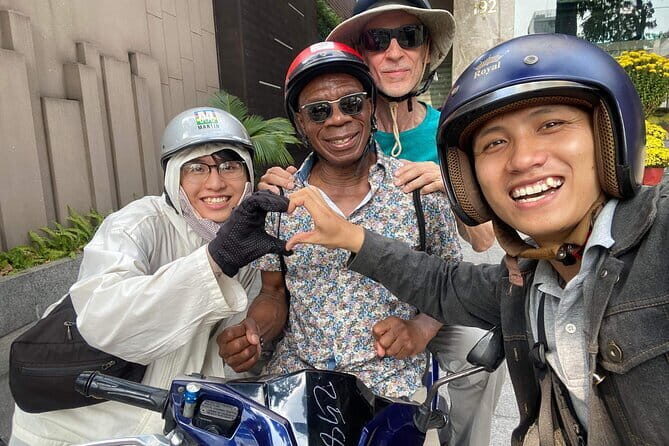 Ho Chi Minh Street Food Private Tour With Friendly LGBT Guide - An Honest Look at the Ho Chi Minh Street Food Private Tour With a Friendly LGBT Guide