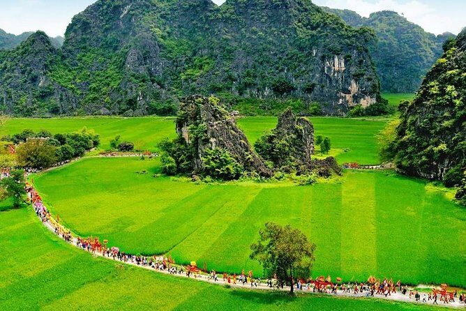 Hoa Lu- Tam Coc 1 Day Tour - The Sum Up