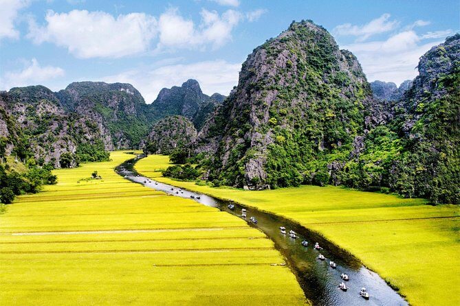 Hoa Lu - Tam Coc Deluxe Trip with Buffet Lunch - What to Expect from the Hoa Lu - Tam Coc Deluxe Trip