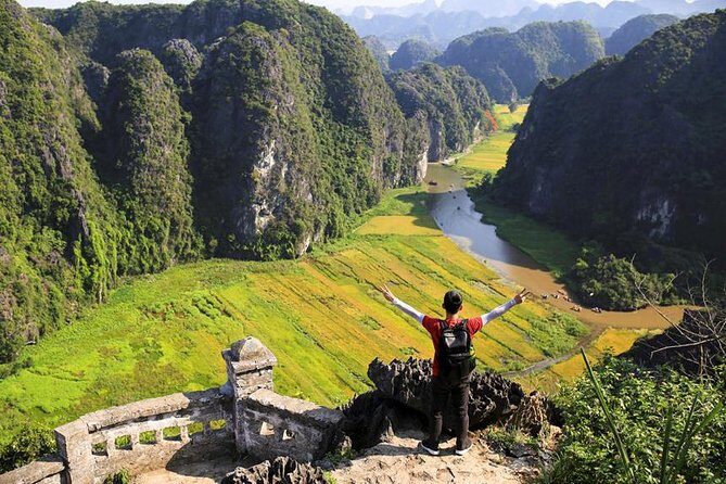 Hoa Lu Tam Coc Full Day Tour: Small Group Tour & Buffet Lunch - Who Would Love This Tour?