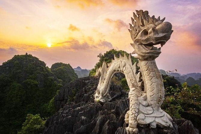 Hoa Lu - Tam Coc - Mua Cave Luxury Day Tour - Limousine Bus Transfer - An In-Depth Look at the Itinerary