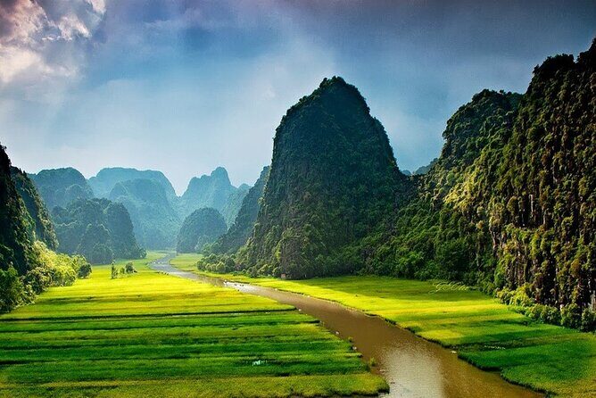 Hoa Lu, Tam Coc, Mua Cave Via Bike & Boat - Top Rated Tours 1 Day - What Makes This Tour Stand Out
