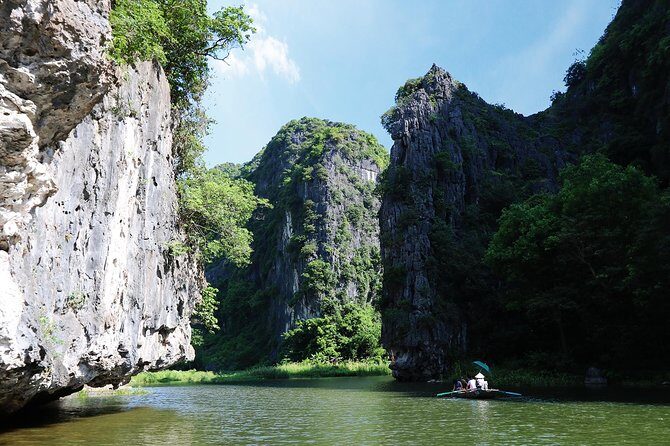Hoa Lu - Tam Coc - Ninh Binh Day Tour: Biking, Visit Local Family - FAQ