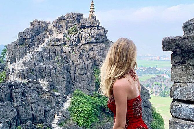 Hoa Lu Temple, Trang An boat trip & Mua Cave Mountain day trip - best selling - A Well-Rounded Day with Included Comforts