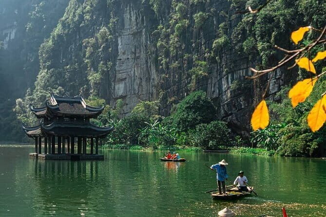 Hoa Lu - Trang An- Mua Cave- Daily tour from Hanoi - An In-Depth Look at the Hoa Lu - Trang An - Mua Cave Tour